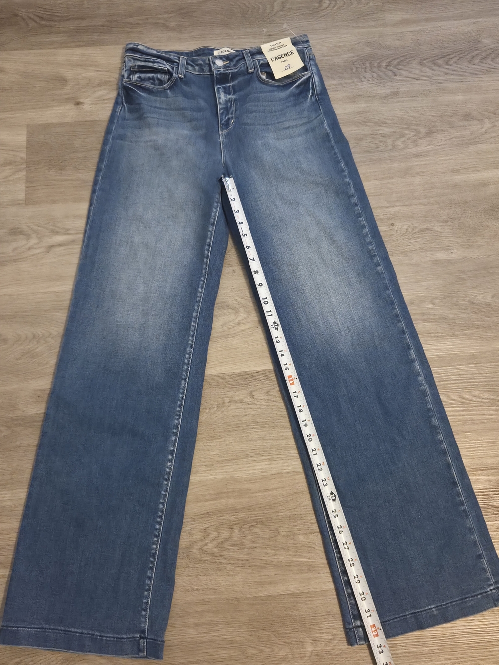 L'AGENCE Wide-Leg Jeans in Medium Blue Wash Size 29 - Picture 5 of 8